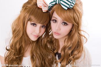 �����ܵÿ켼����Ƶ��ɽ����11��Ů���⸸�� ��������վ���(ͼ)...